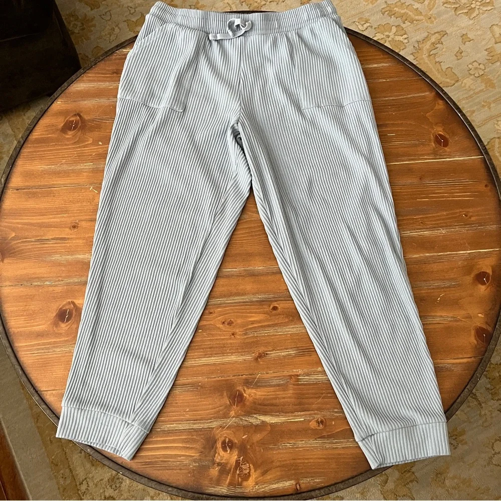 Better Together Ribbed 2pc Lounge Set. XL - Picture 4 of 6